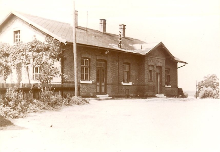 Bratelsbrunn, železniční stanice kolem 1910 - zdroj: Sbírka Adelheid Wolf