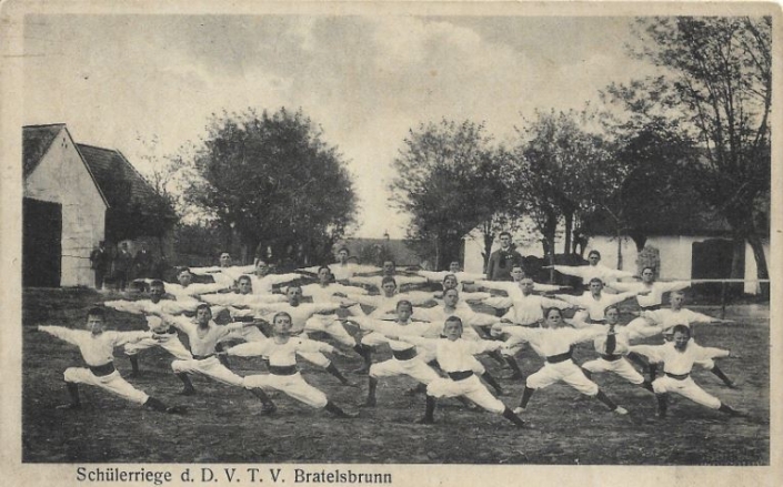 Německý tělovýchovný spolek, Bratelsbrunn, nedatováno - zdroj: Sbírka Adelheid Wolf