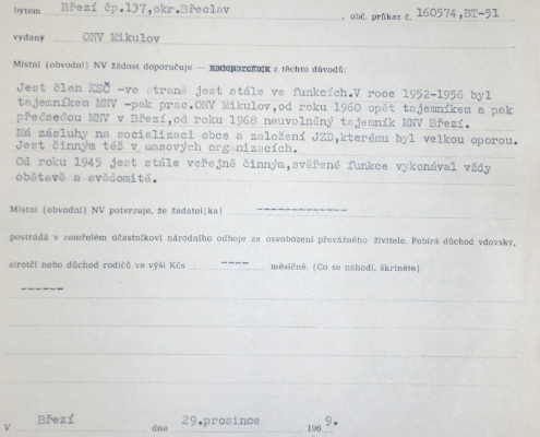 Místní národní výbor v Březí - J. Kadrnka - doporučuje vydání Ludvíku Fojtíkovi osvědčení podle zák. čís. 255/1946 Sb., rok 1969 – zdroj: Vojenský historický archiv