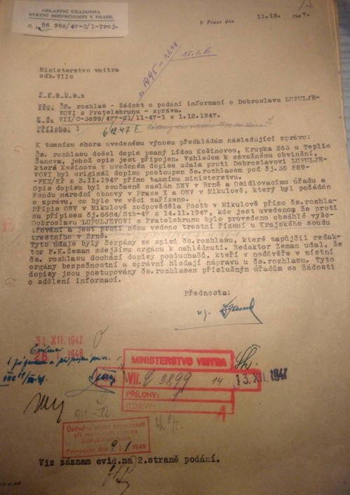 StB v Praze posílá dopis ministerstvu vnitra a zmiňuje redaktora Čs. rozhlasu (F. K. Zeman) jako zdroj požadující informace. Zdroj: Archiv bezpečnostních složek