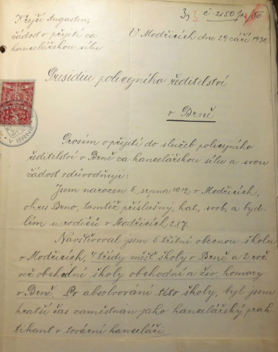 Žádost o přijetí Augustina Krejčího za kancelářskou sílu - Presidiu policejního ředitelství v Brně, rok 1930, zdroj: Archiv bezpečnostních složek